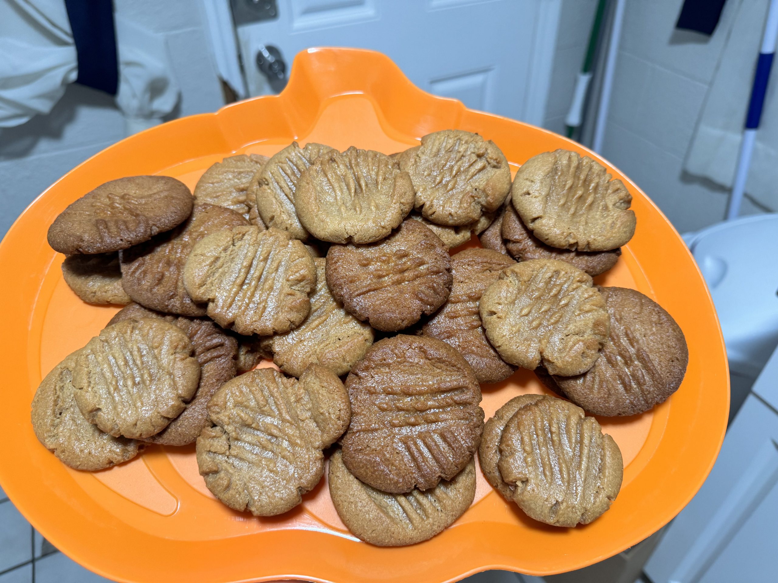 Nana’s Peanut Butter Cookies